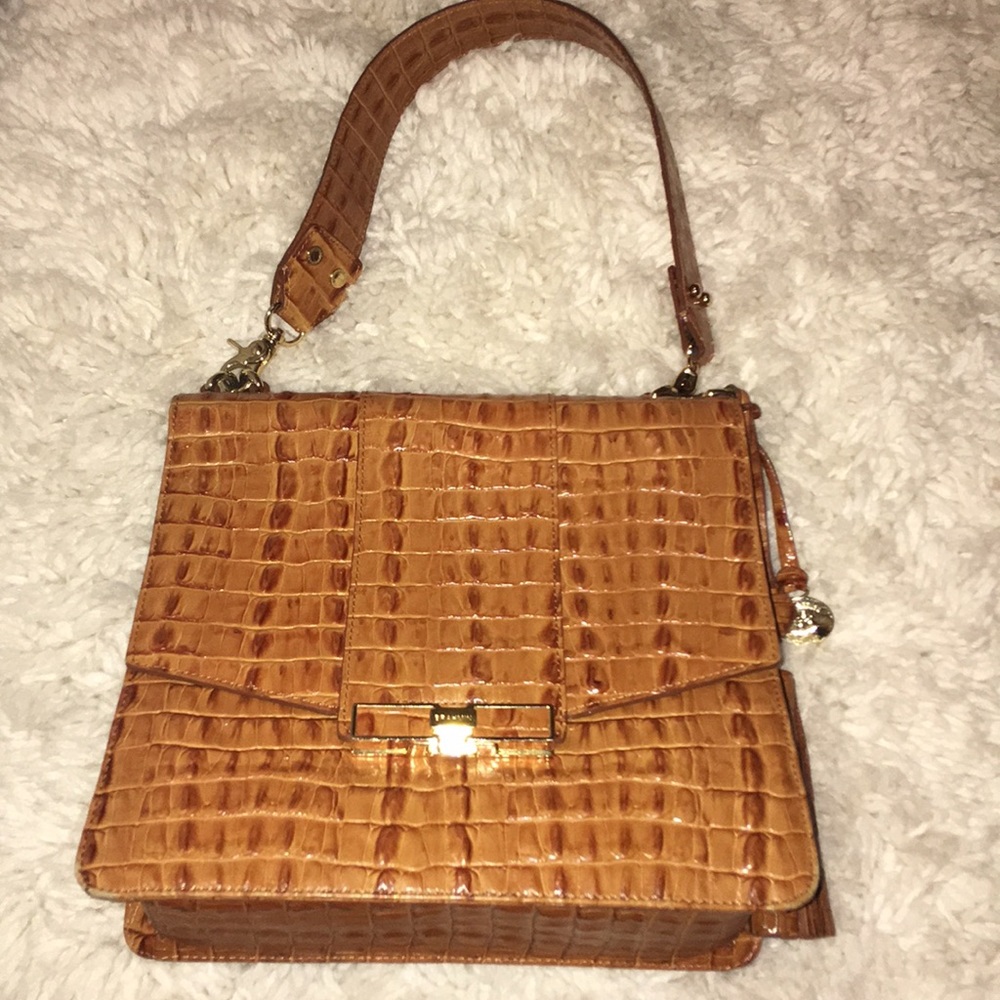 •Brahmin Gabriella Style Handbag•